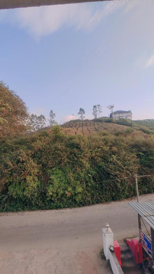 Lumino Karthika Hotel Munnar Exterior photo