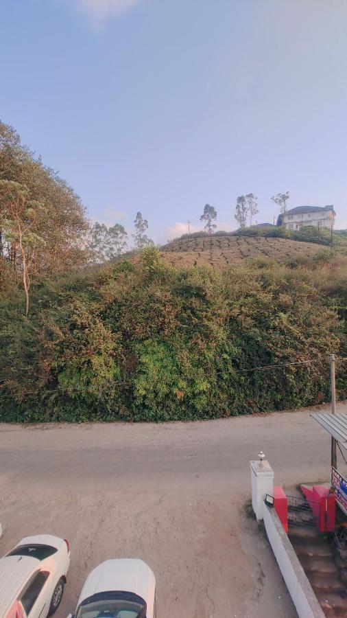 Lumino Karthika Hotel Munnar Exterior photo